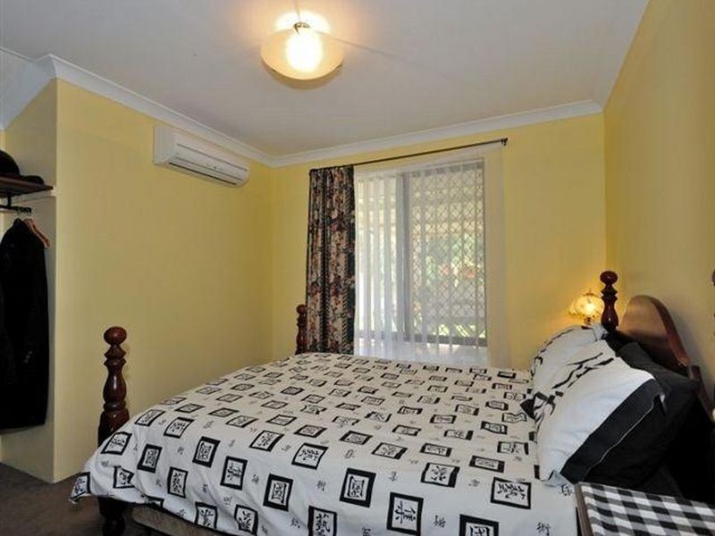 30 Grange Drive, Cooloongup WA 6168