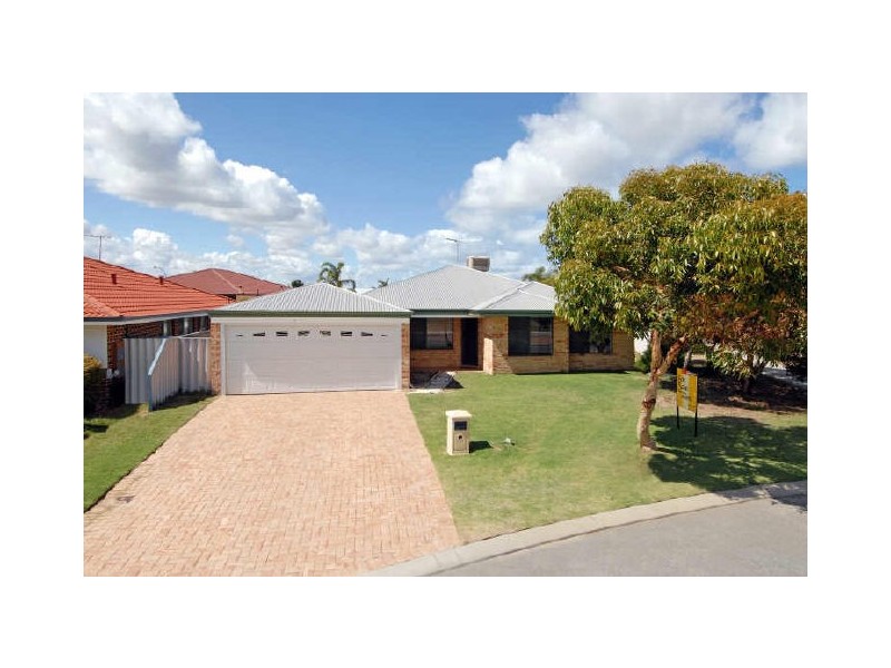 41 Swallowtail Pde, Warnbro WA 6169