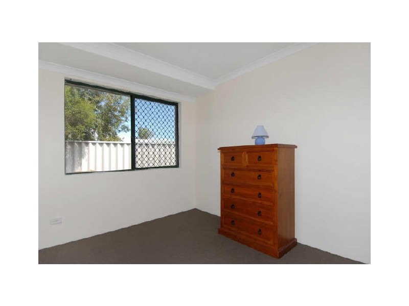 41 Swallowtail Pde, Warnbro WA 6169