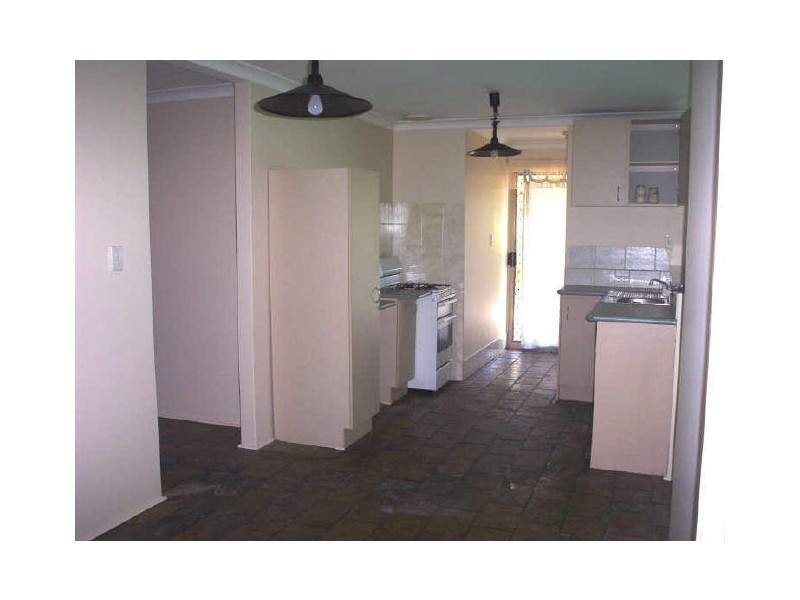 1 Helena Road, Cooloongup WA 6168