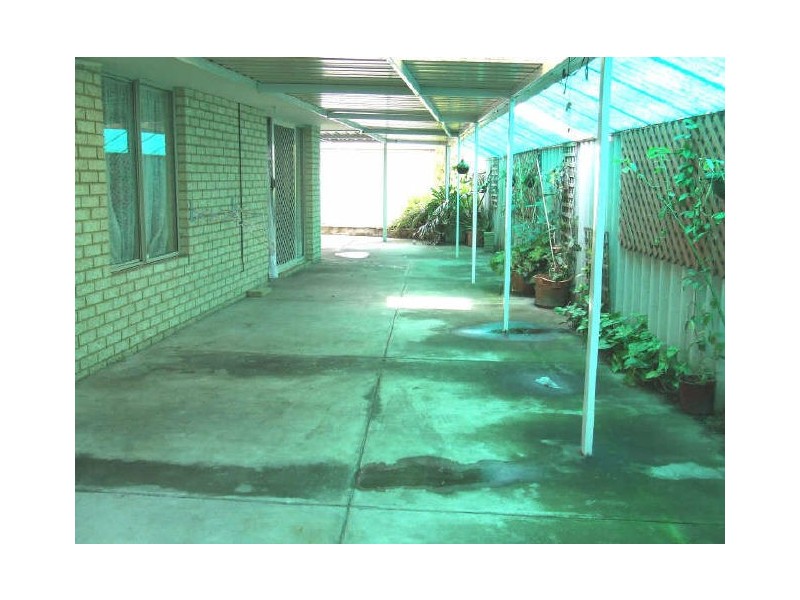 1 Helena Road, Cooloongup WA 6168