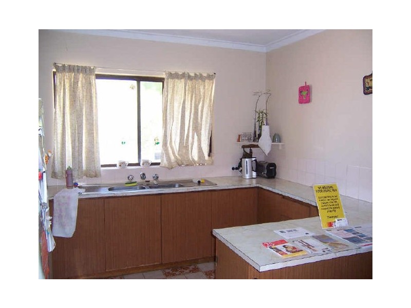 146 Safety Bay Road, Shoalwater WA 6169