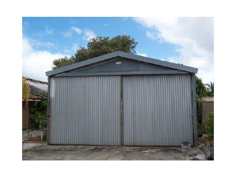 146 Safety Bay Road, Shoalwater WA 6169