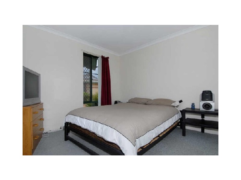 8/6 Elanora Drive, Cooloongup WA 6168