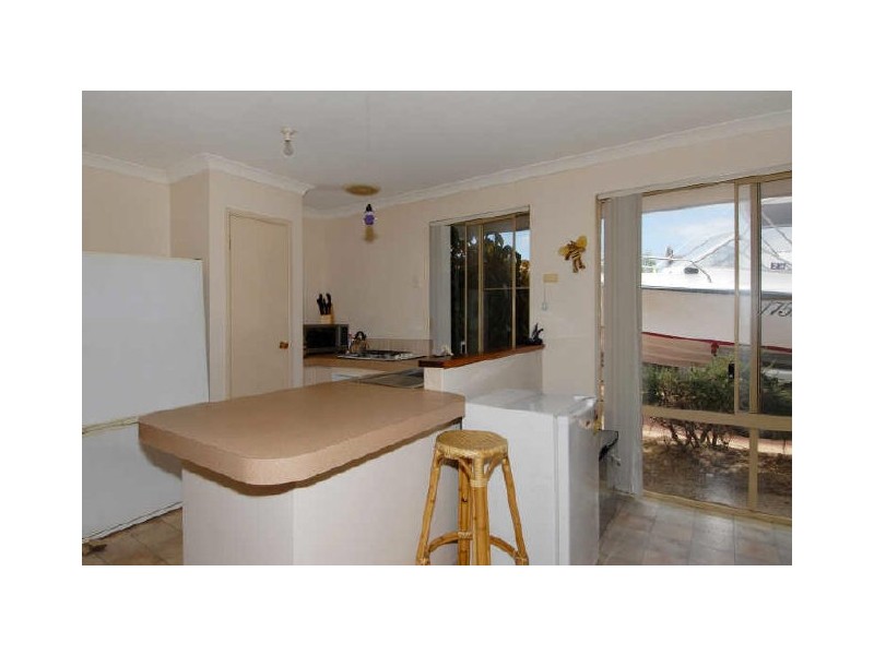 50 Jubilee Drive, Waikiki WA 6169