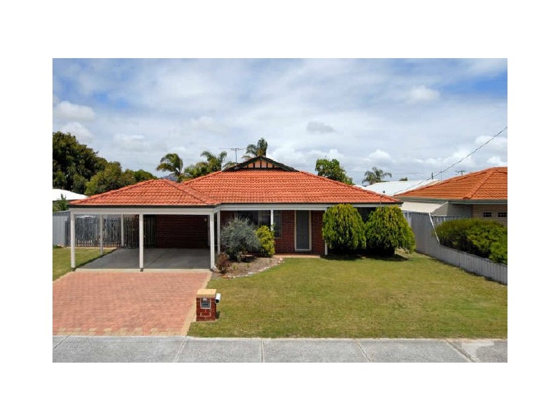 50 Jubilee Drive, Waikiki WA 6169