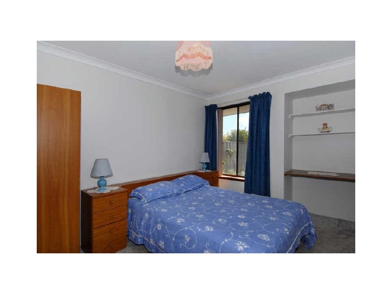 30 Malibu Road, Safety Bay WA 6169