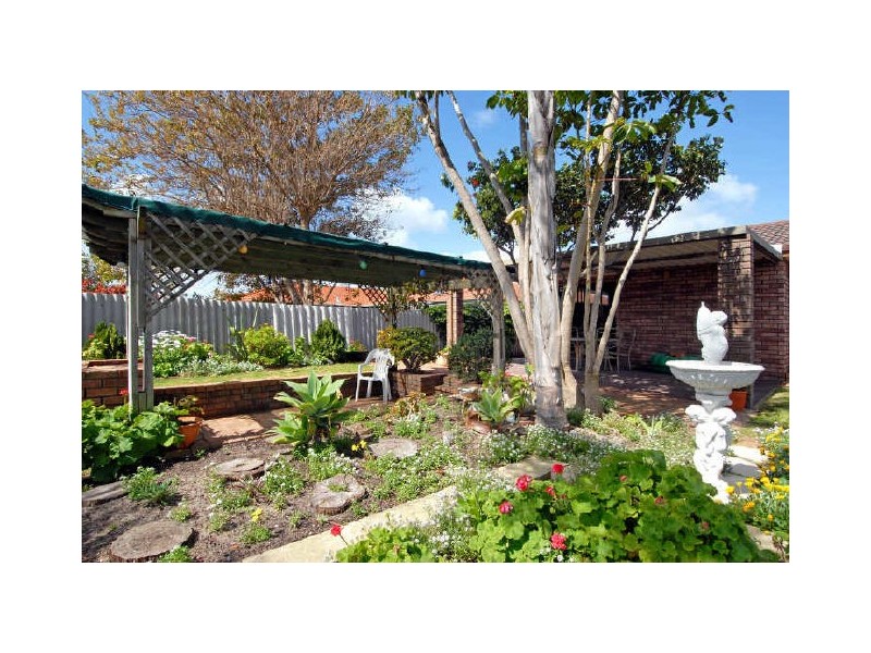 30 Malibu Road, Safety Bay WA 6169