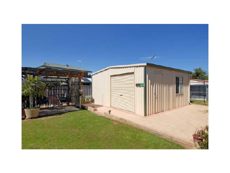 18 Skye Close, Warnbro WA 6169