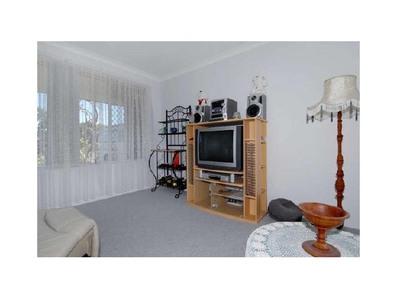 18 Skye Close, Warnbro WA 6169