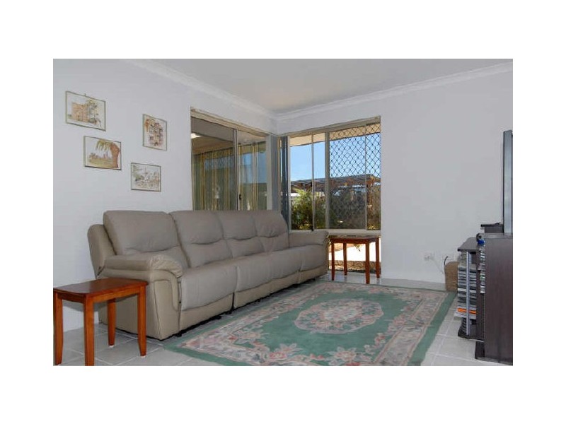 18 Skye Close, Warnbro WA 6169