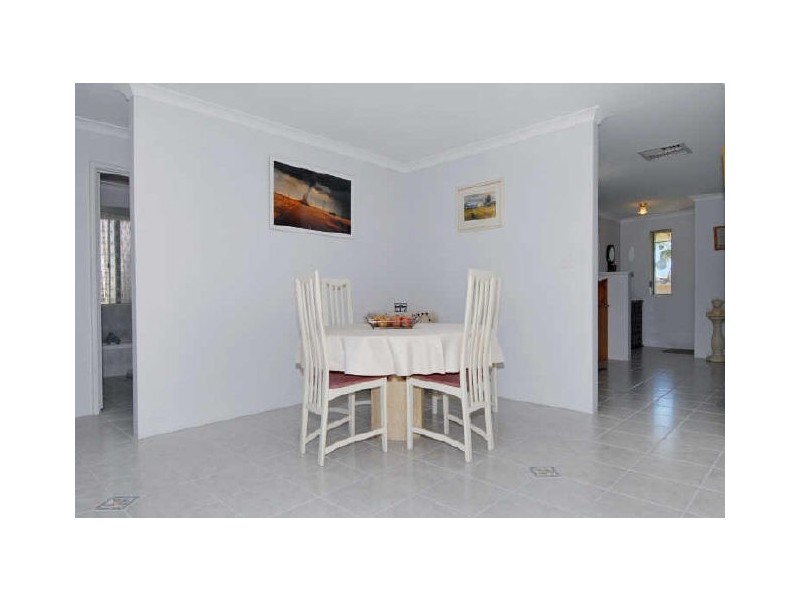 18 Skye Close, Warnbro WA 6169