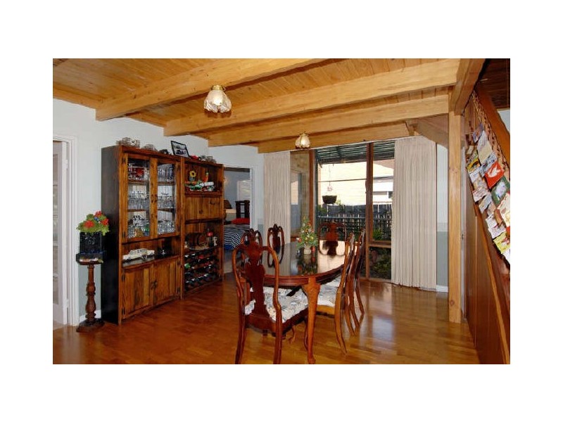 64 Lake Street, Rockingham WA 6168