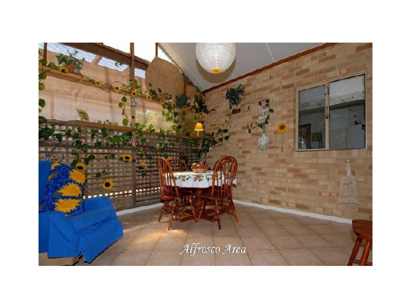64 Lake Street, Rockingham WA 6168