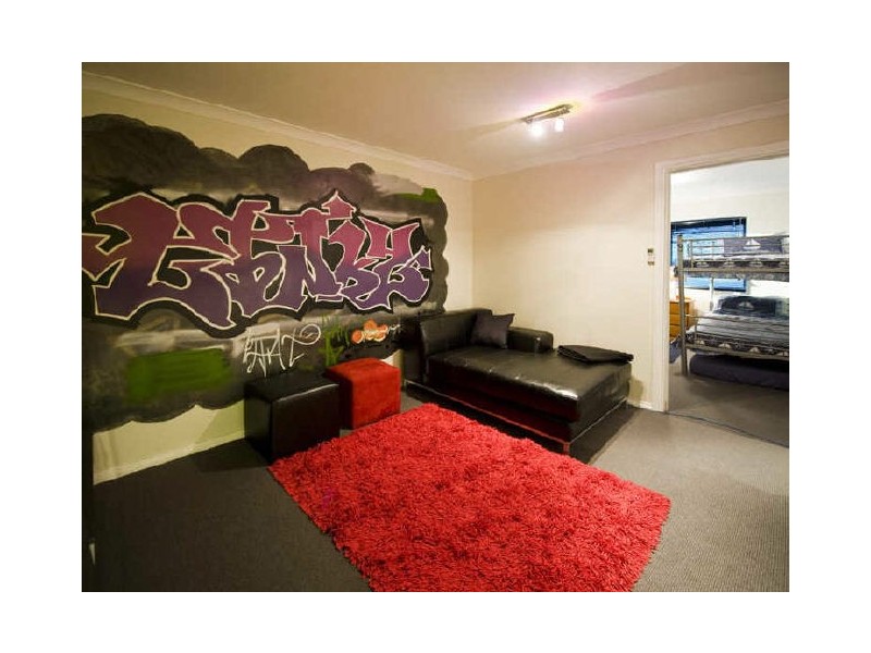 2 Knutsford Crescent, Port Kennedy WA 6172
