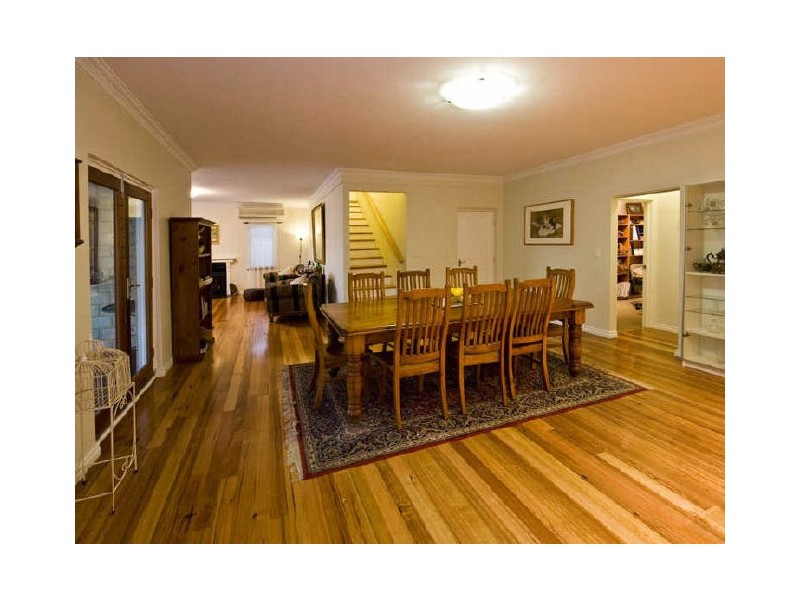 2 Knutsford Crescent, Port Kennedy WA 6172