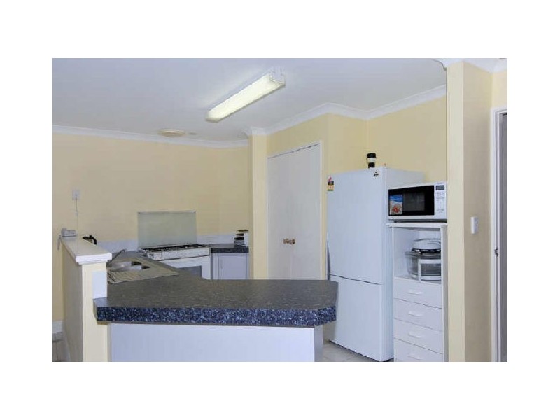 14 Inverness Court, Cooloongup WA 6168