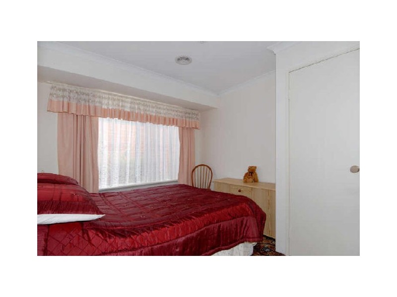 14 Inverness Court, Cooloongup WA 6168