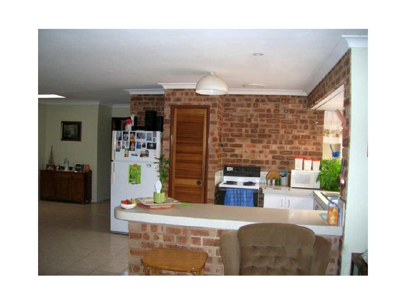 13 Frome Way, Cooloongup WA 6168