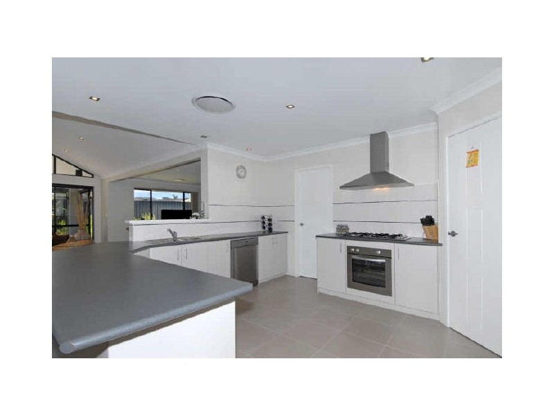 6 Bandicoot Ramble, Baldivis WA 6171