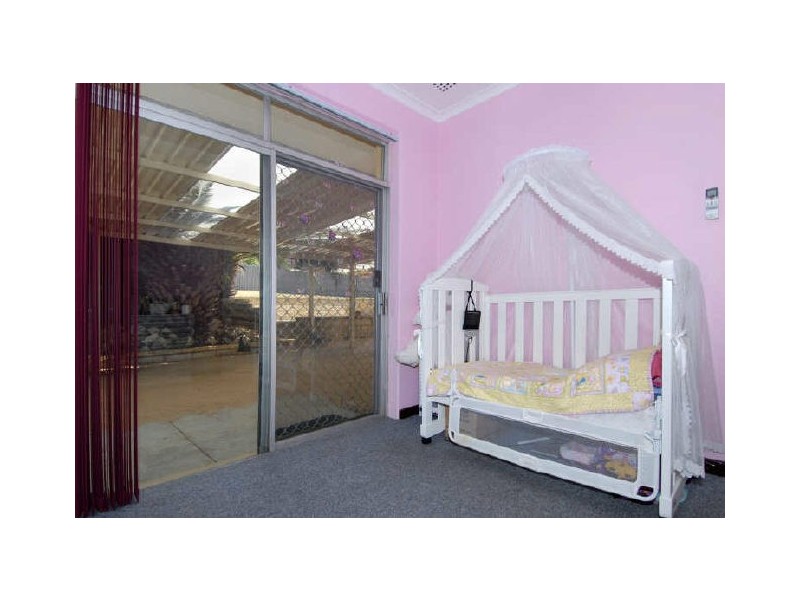 23 Heylmore Road, Medina WA 6167