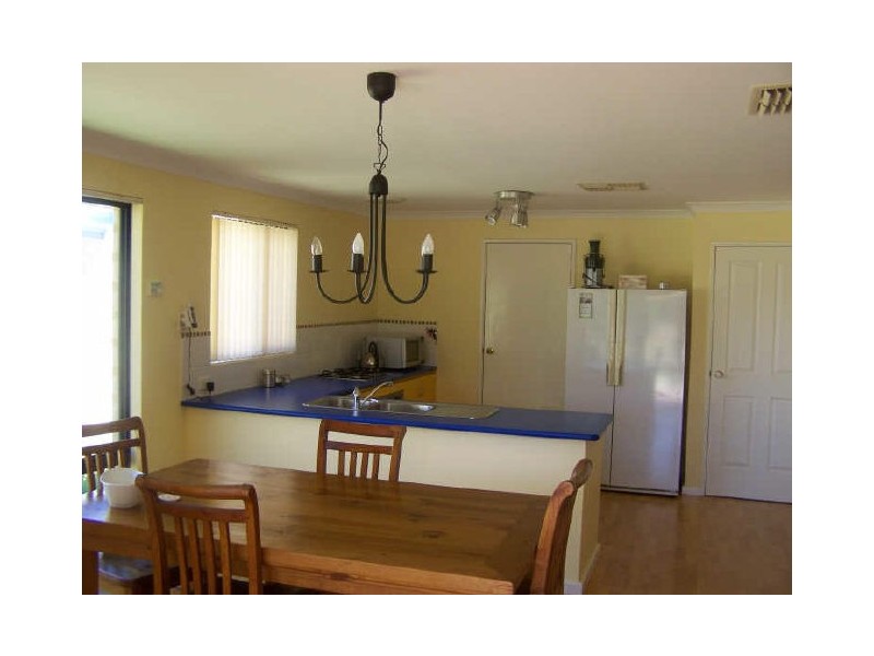 1 Lancelin Way, Erskine WA 6210