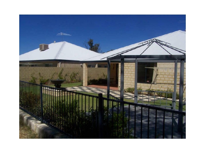 1 Lancelin Way, Erskine WA 6210