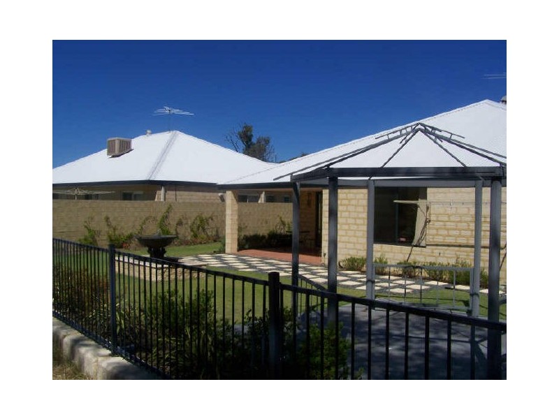 1 Lancelin Way, Erskine WA 6210