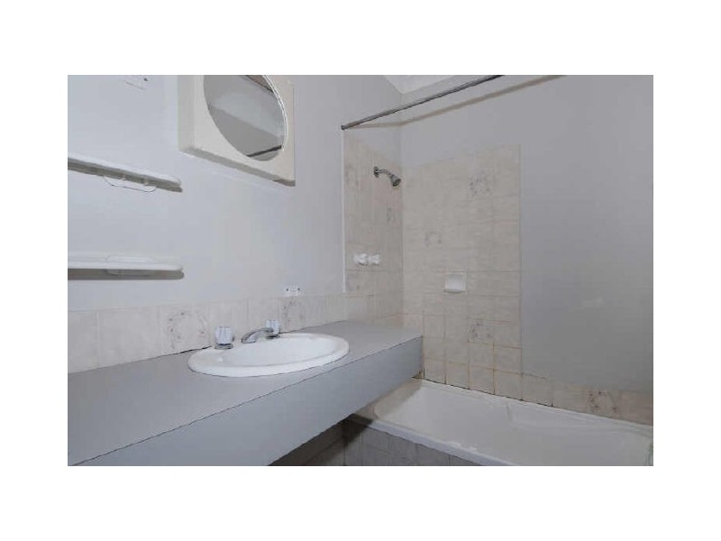 9/98 Simpson Ave, Rockingham WA 6168