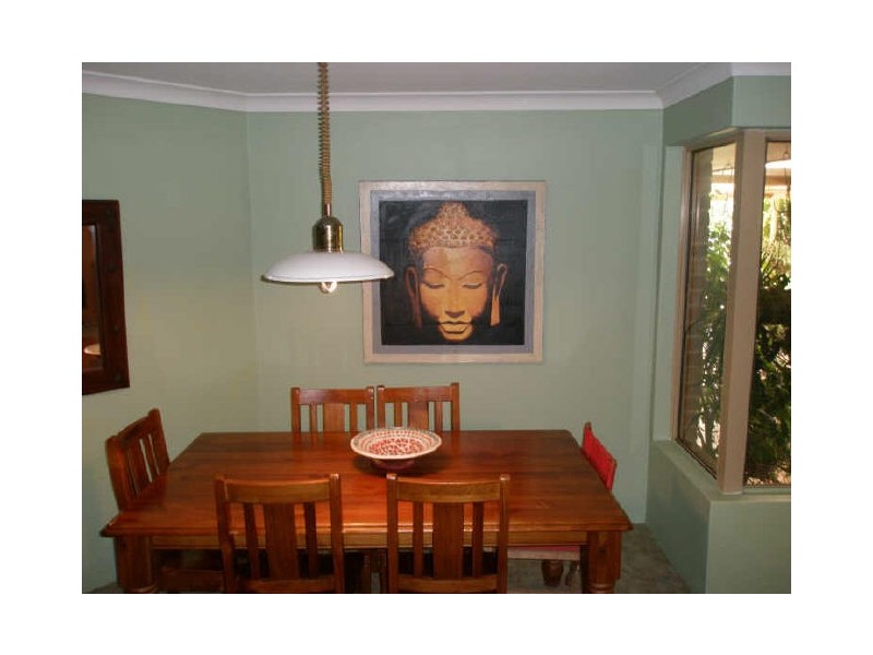 7 Noumea Place, Waikiki WA 6169