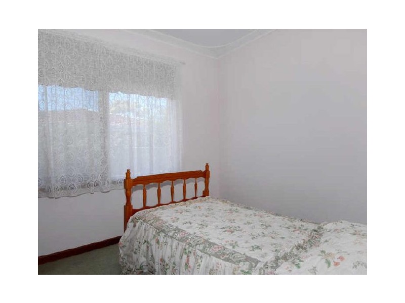 1/51A Thorpe Street, Rockingham WA 6168