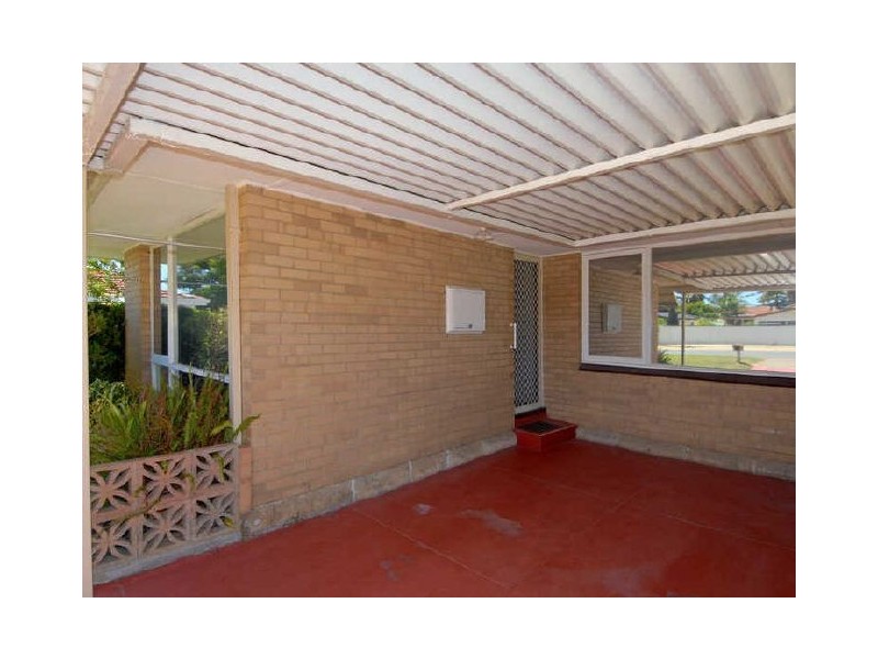 1/51A Thorpe Street, Rockingham WA 6168