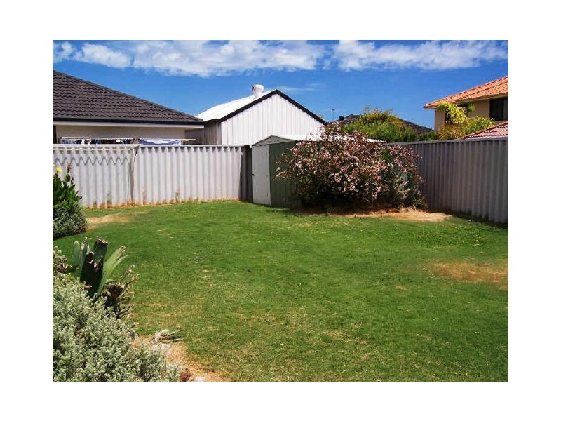 124 Grand Ocean Blvd, Port Kennedy WA 6172