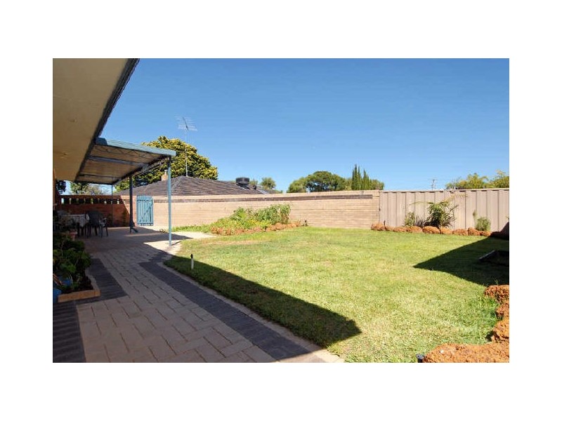 41 McKenzie Road, Shoalwater WA 6169