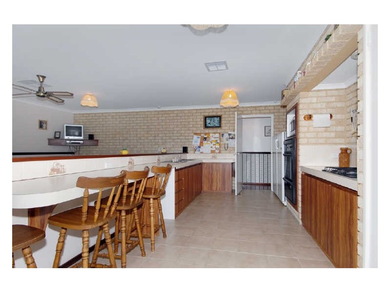 1 Welch Way, Warnbro WA 6169