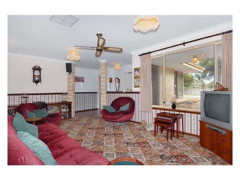 1 Welch Way, Warnbro WA 6169