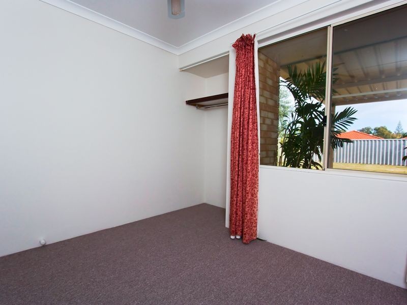 2 Mackerel Close, Warnbro WA 6169