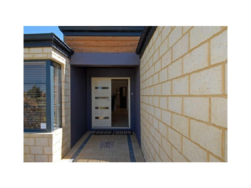 10 Olympic Place, Rockingham WA 6168