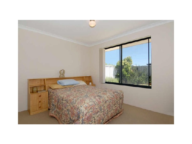 10 Olympic Place, Rockingham WA 6168