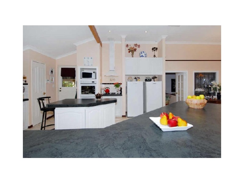 10 Fathom Ramble, Waikiki WA 6169