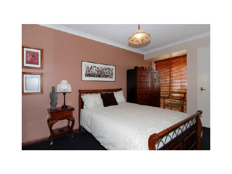 10 Fathom Ramble, Waikiki WA 6169