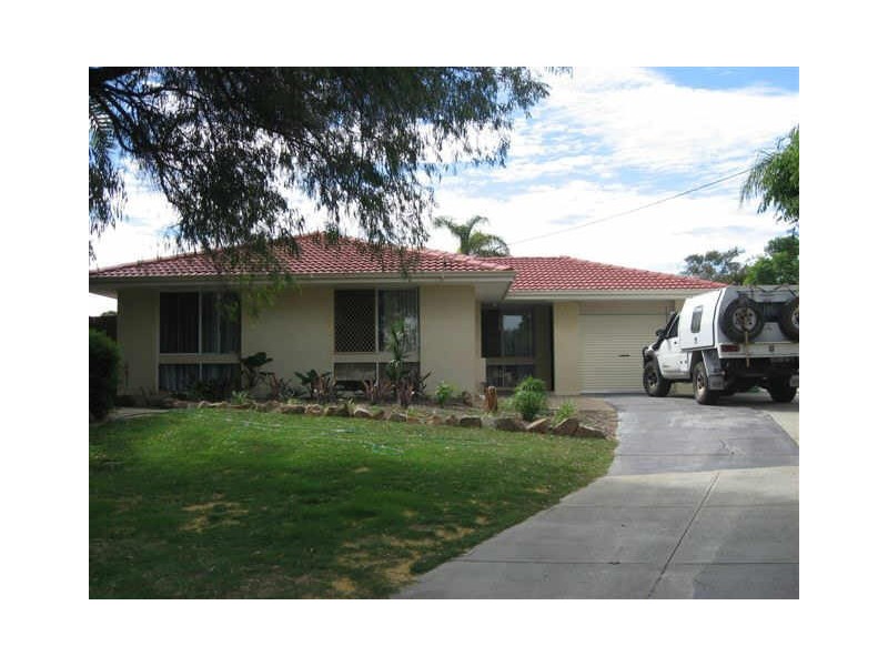 26 Kerswell Way, Warnbro WA 6169
