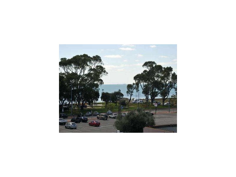 89/21 Rockingham Beach Road, Rockingham WA 6168