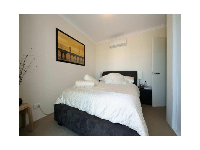89/21 Rockingham Beach Road, Rockingham WA 6168
