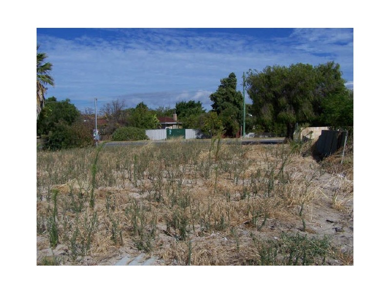 128 Safety Bay Road, Shoalwater WA 6169
