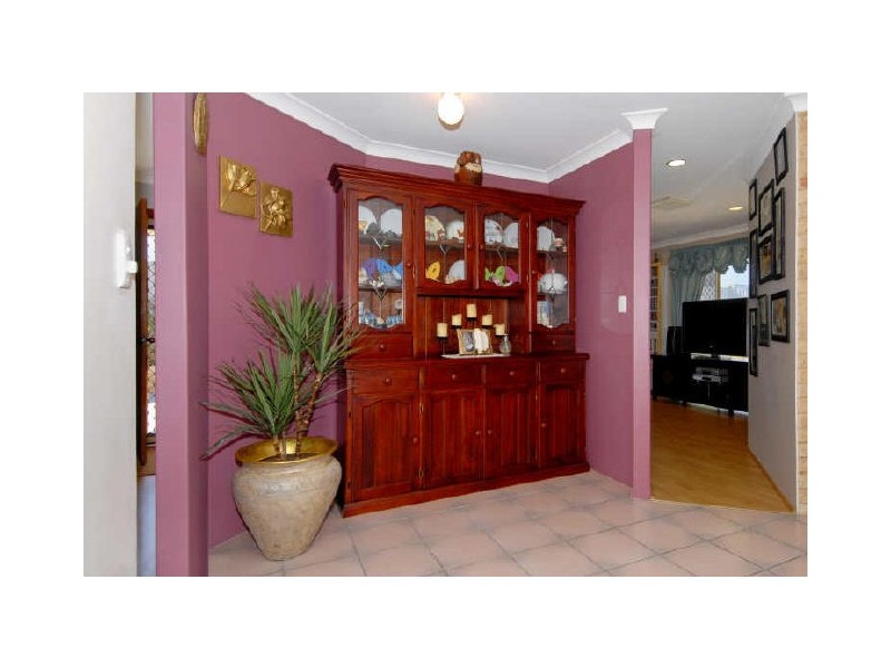 1/18A Vaux Street, Rockingham WA 6168