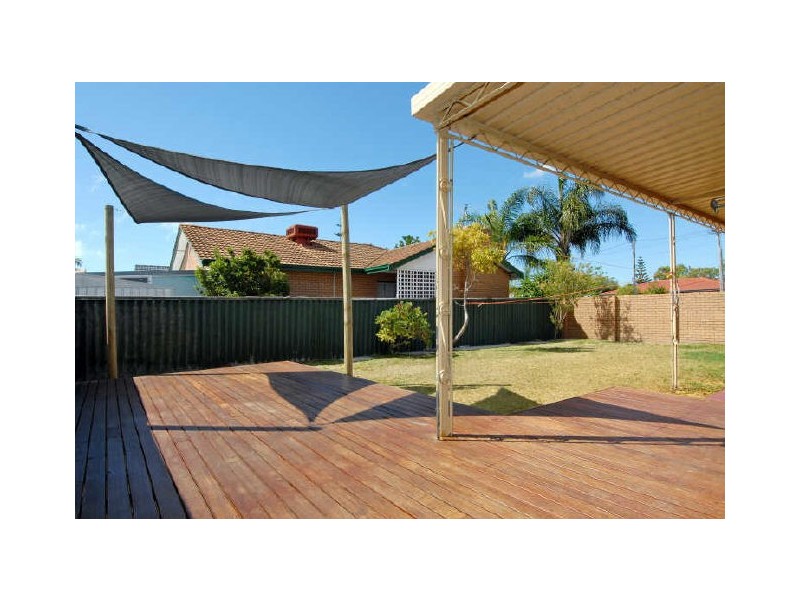 12 Centaurus Street, Rockingham WA 6168