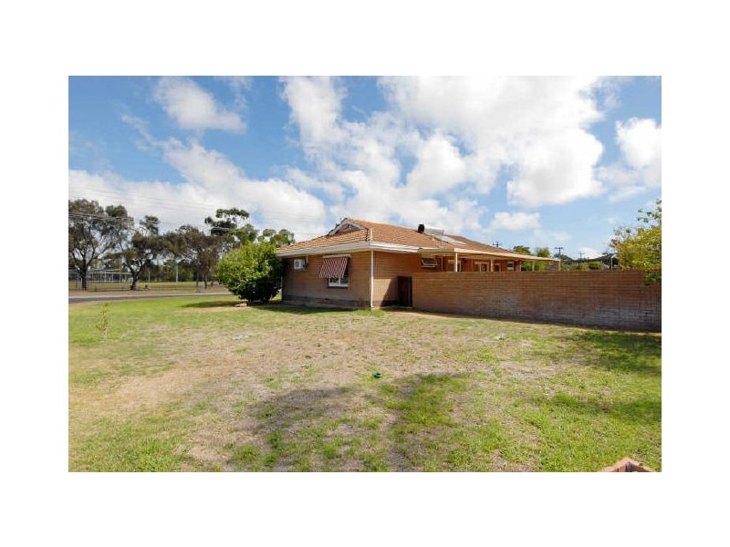 12 Centaurus Street, Rockingham WA 6168