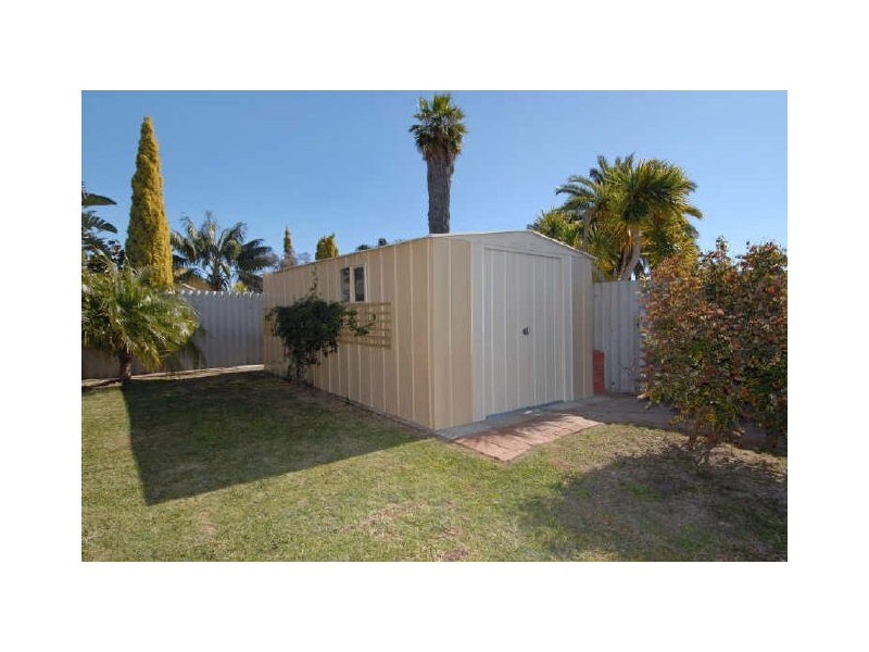 3 Montego Close, Safety Bay WA 6169