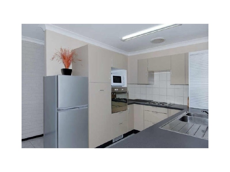 3 Montego Close, Safety Bay WA 6169